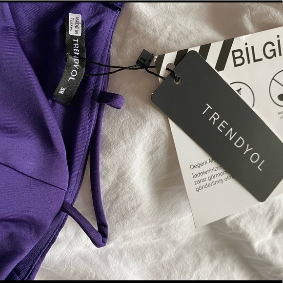 ASOS Trendyol maxi dress with side cut out in purple - Picture 3 of 3